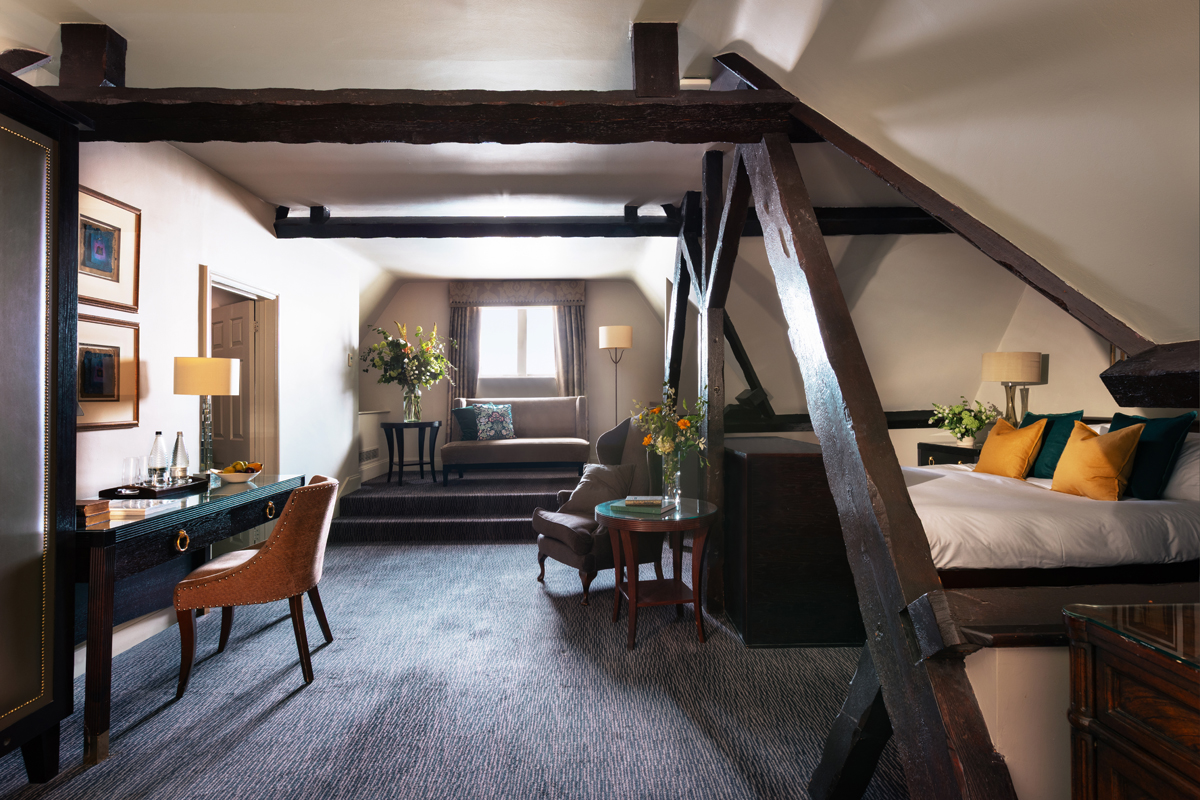 MASTER SUITES